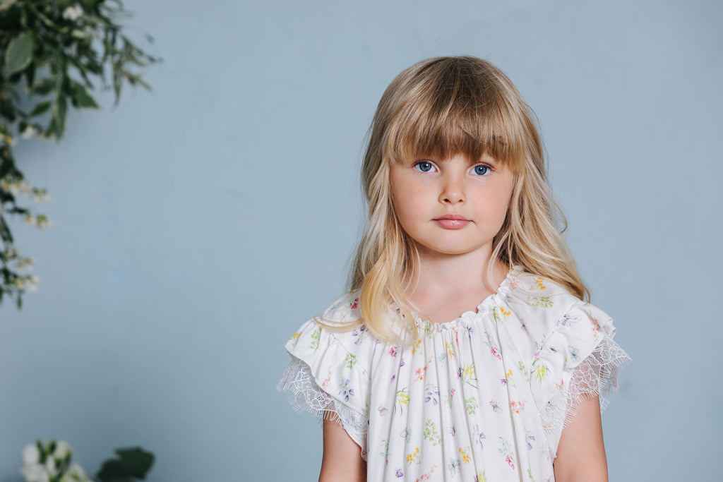 Vintage-inspired children’s nightdress Emilia 