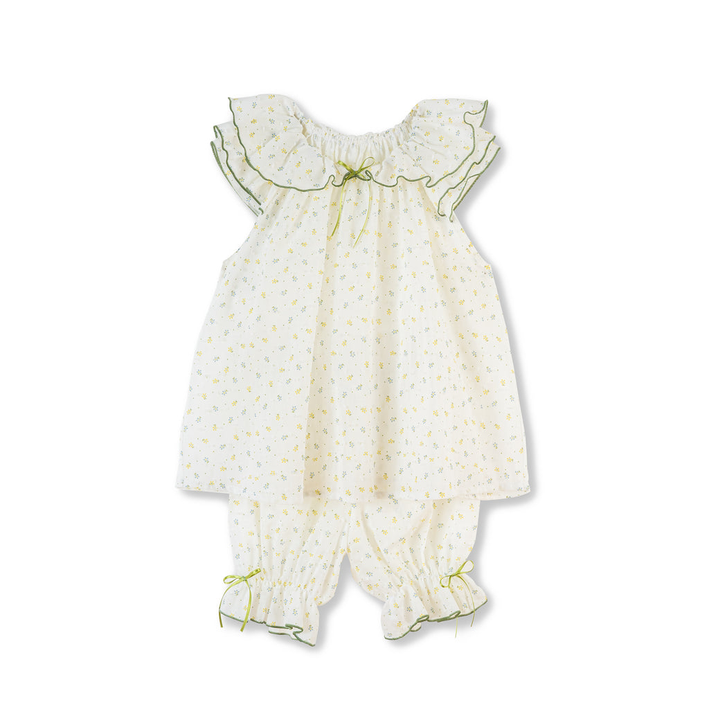 Vintage-inspired children’s pyjama set Amelia